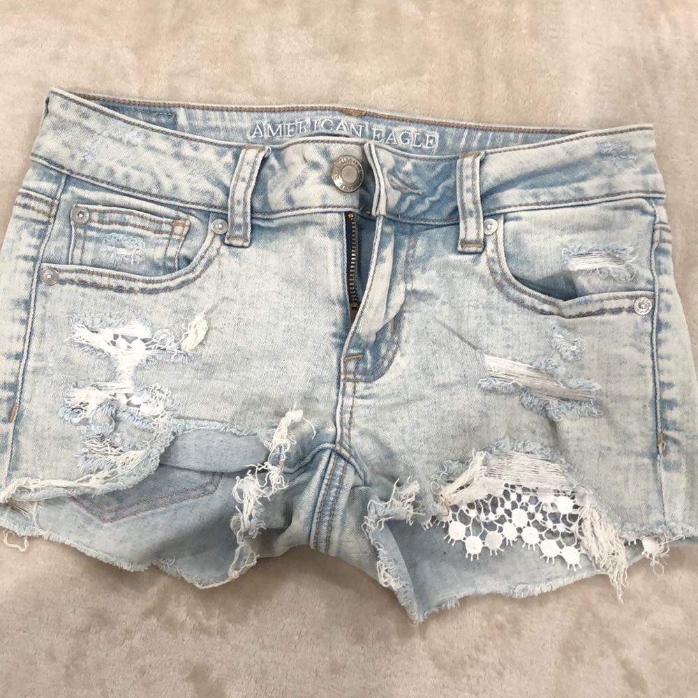 Women’s American Eagle shorts